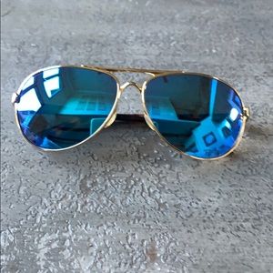 Oakley polarized sunglasses